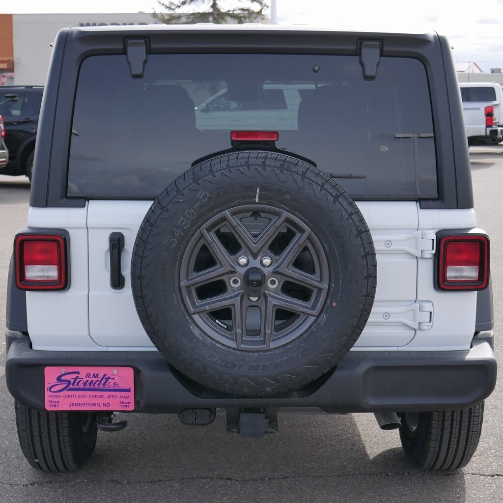 2024 Jeep Wrangler Sport S photo 3
