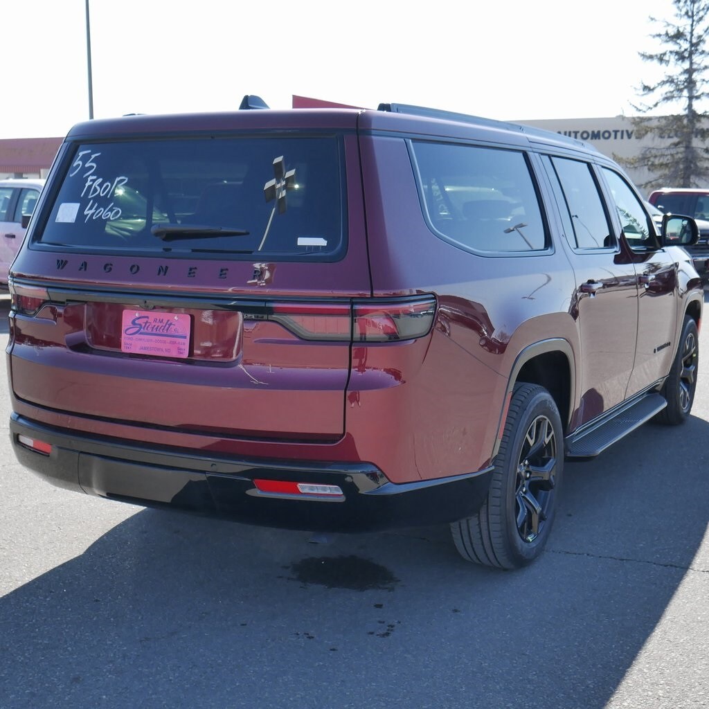 2025 Jeep Wagoneer L Carbide photo 4