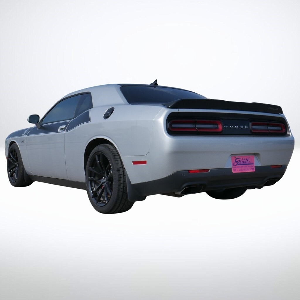 2020 Dodge Challenger R/T Scat Pack photo 2