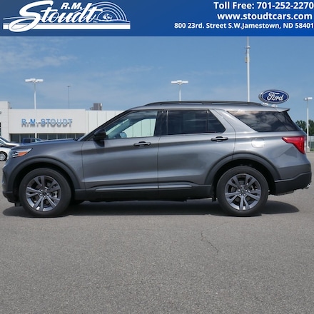 2023 Ford Explorer XLT SUV L5232