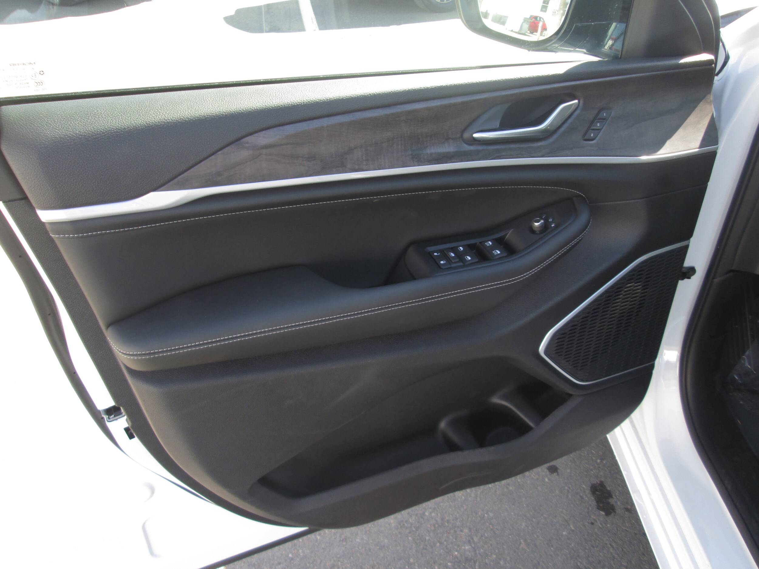 2026 Jeep Grand Cherokee L Limited Reserve - Photo 15