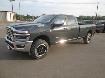 2026 Ram 3500 LARAMIE CREW CAB 4X4 8' BOX Pickup