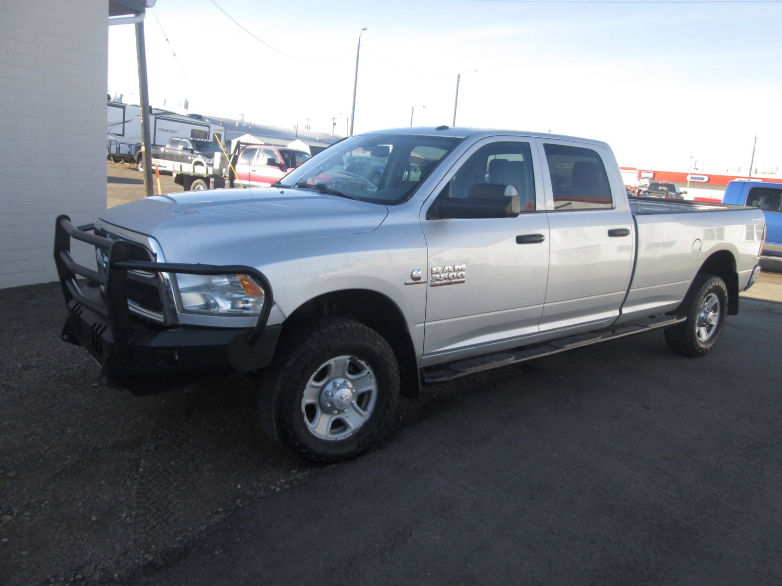 Used 2018 RAM Ram 3500 Pickup Tradesman with VIN 3C63R3GL1JG220420 for sale in Chinook, MT
