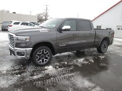 2026 Ram 1500 LARAMIE CREW CAB 4X4 6'4 BOX Pickup