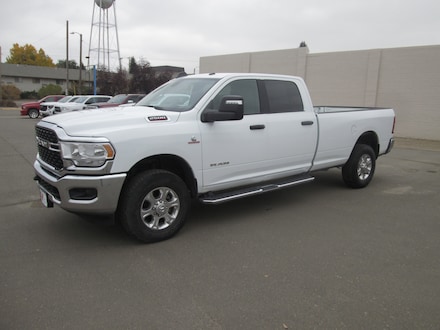 2023 Ram 2500 Big Horn Big Horn 4x4 Crew Cab 8 Box