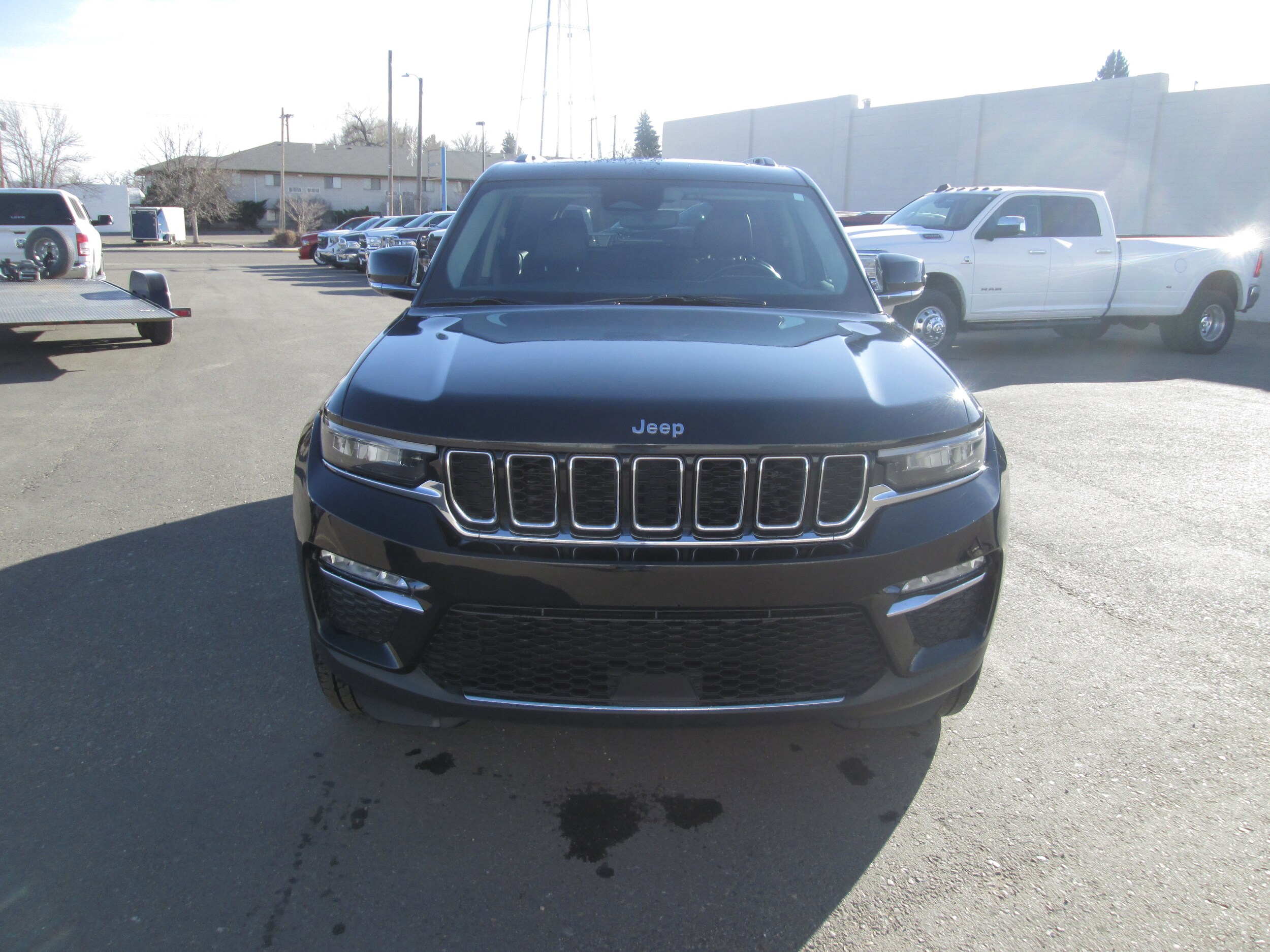 2022 Jeep Grand Cherokee Limited photo 3