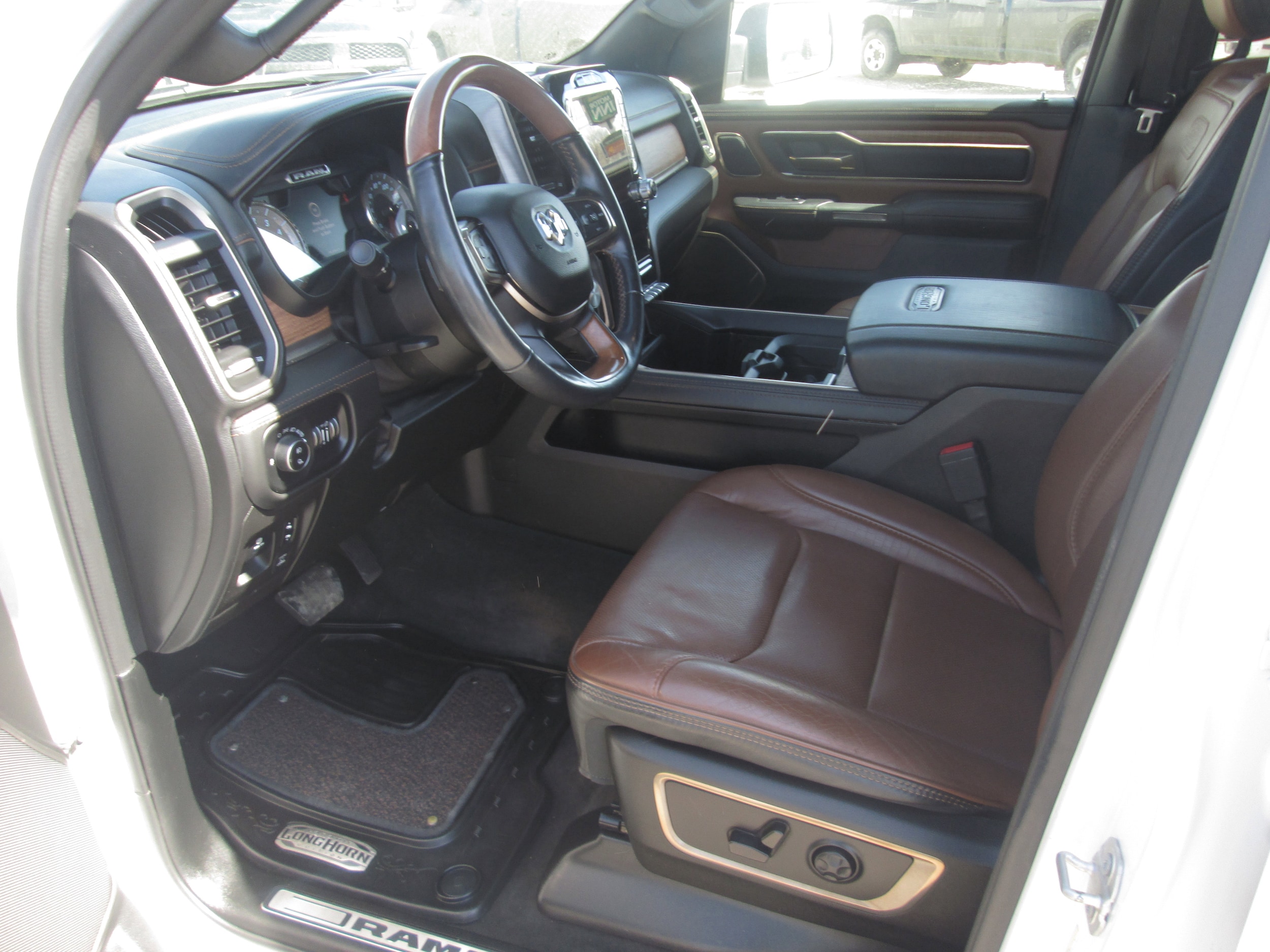 2020 RAM Ram 1500 Pickup Longhorn - Photo 18