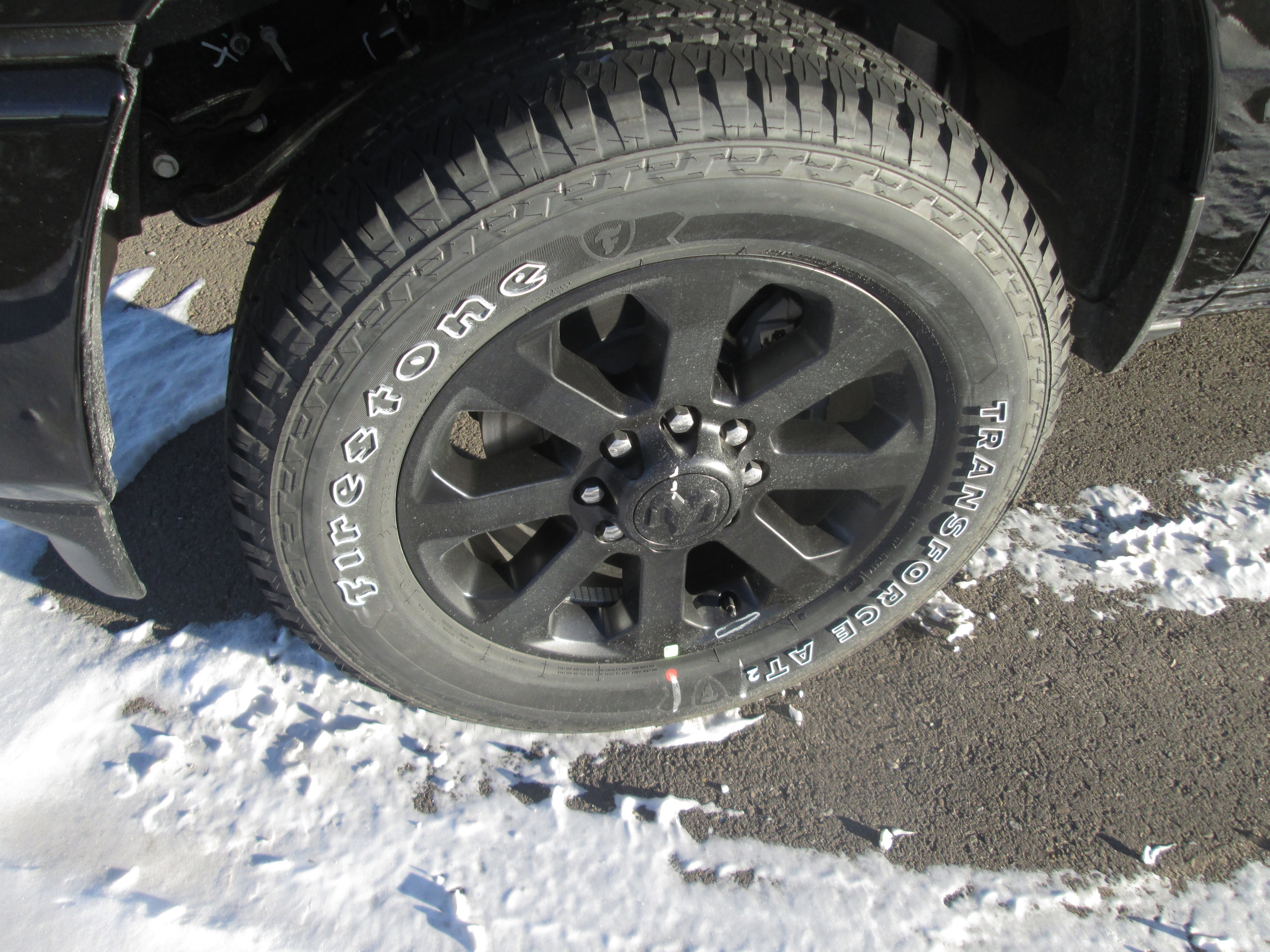 2026 RAM 3500 Laramie - Photo 12
