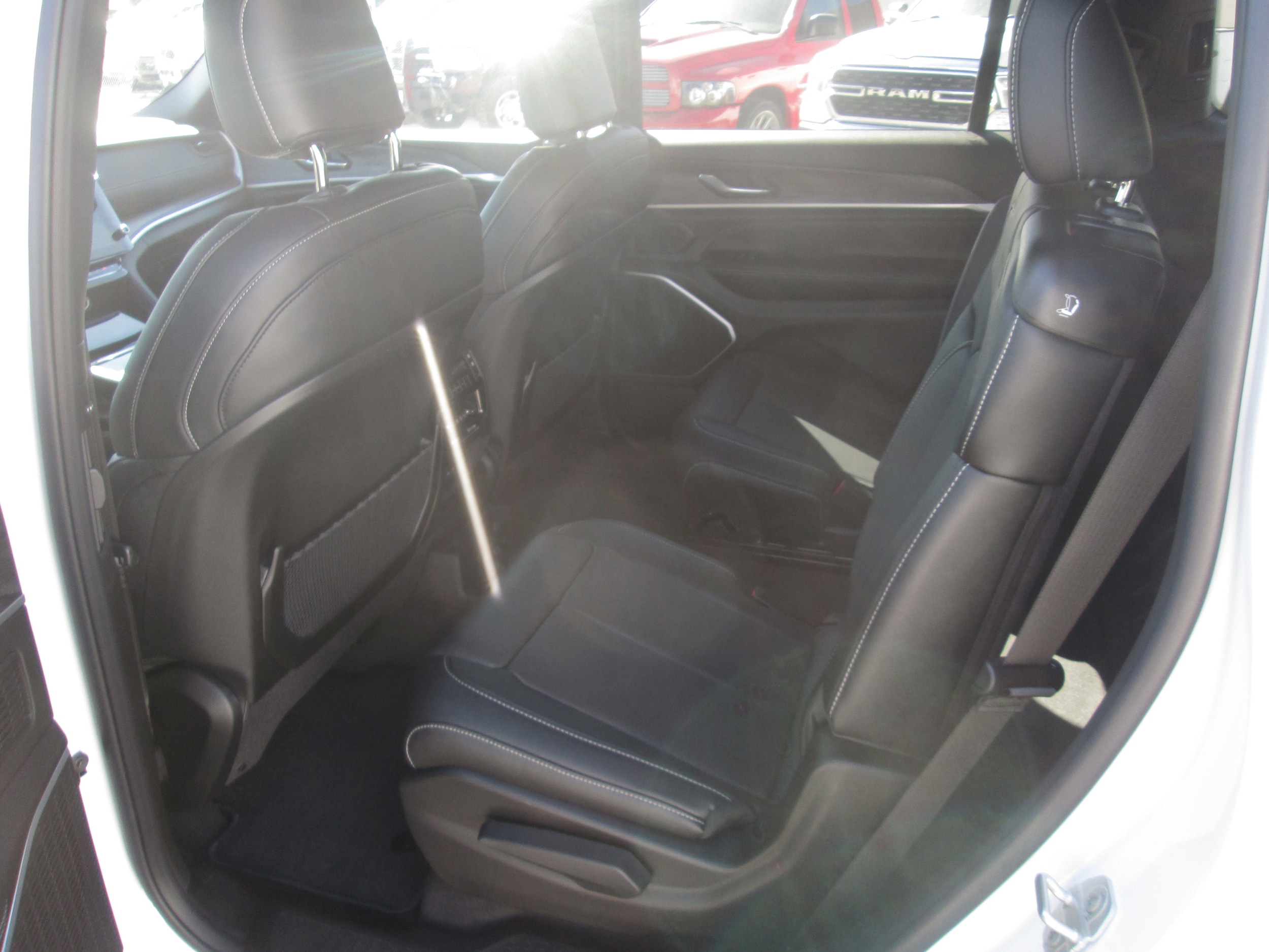 2026 Jeep Grand Cherokee L Limited Reserve - Photo 18