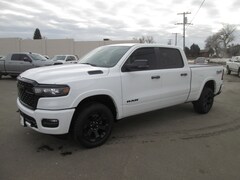 2026 Ram 1500 BIG HORN CREW CAB 4X4 6'4 BOX Pickup