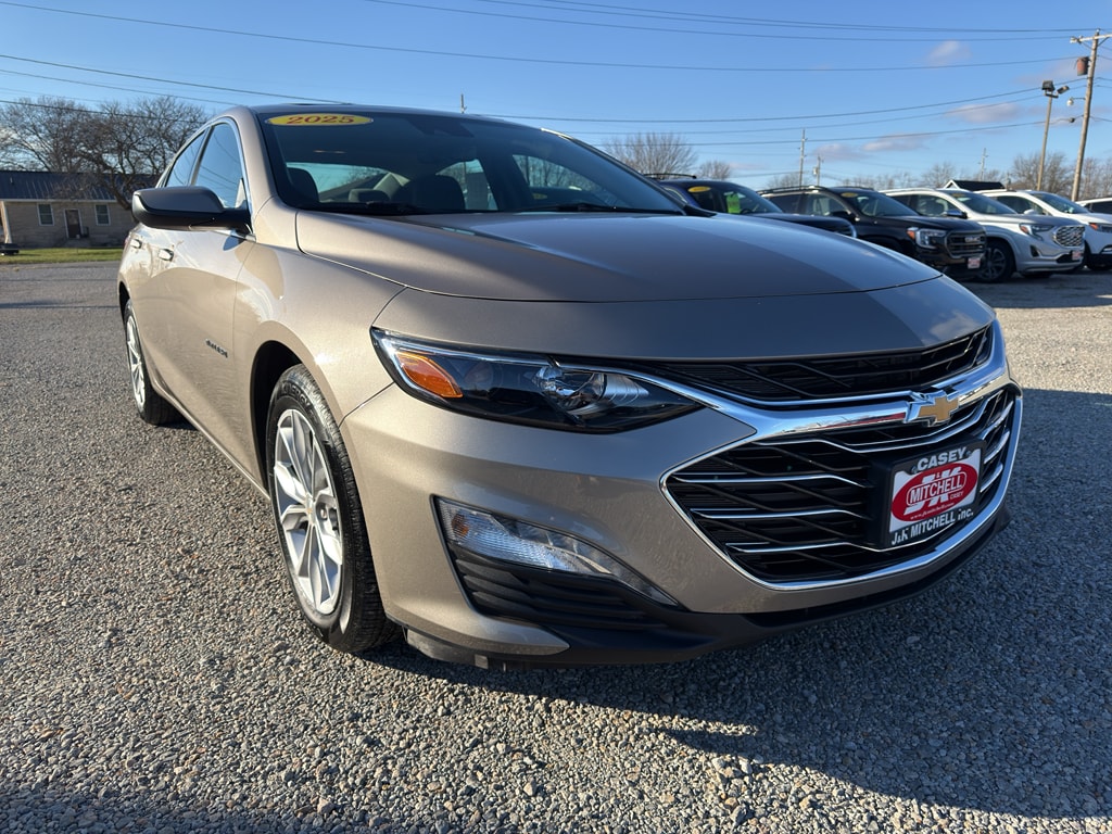 Used 2025 Chevrolet Malibu LT Sedan