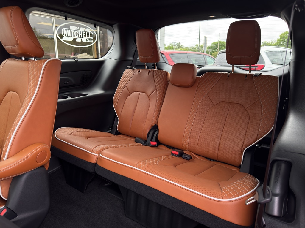 2026 Chrysler Pacifica Pinnacle - Photo 30