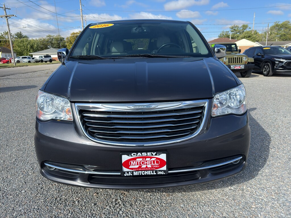 Used 2016 Chrysler Town & Country Touring-L Anniversary Edition Passenger Van