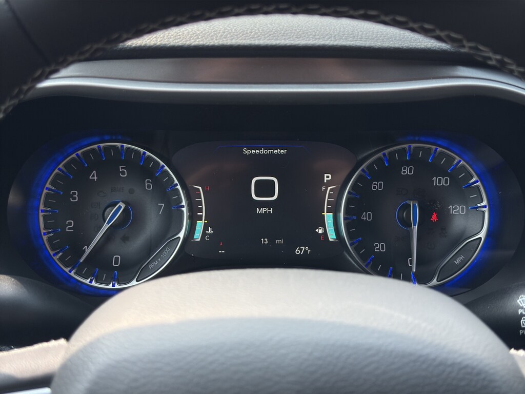 2026 Chrysler Pacifica Select - Photo 14
