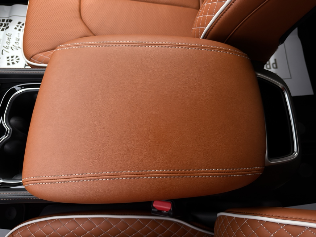 2026 Chrysler Pacifica Pinnacle - Photo 21