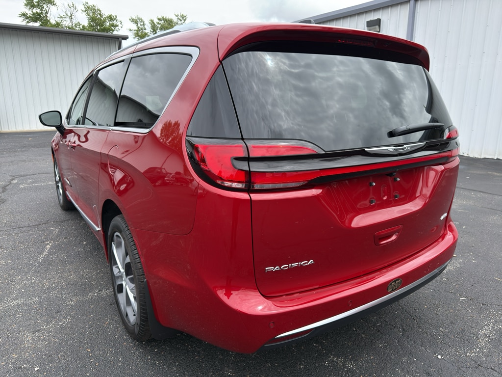 2026 Chrysler Pacifica Pinnacle - Photo 8