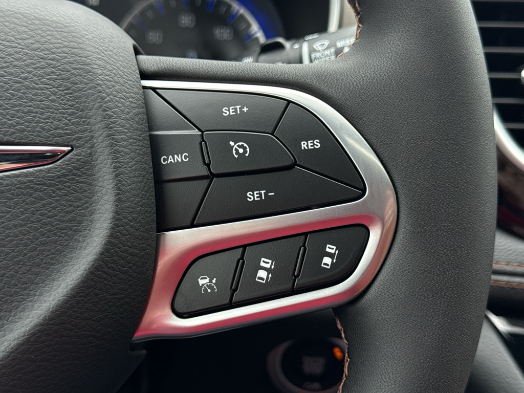 2026 Chrysler Pacifica Pinnacle - Photo 15
