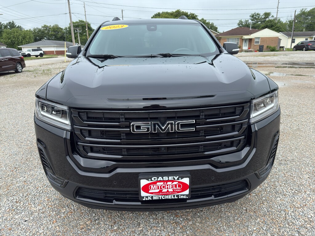 Used 2023 GMC Acadia SLE Wagon