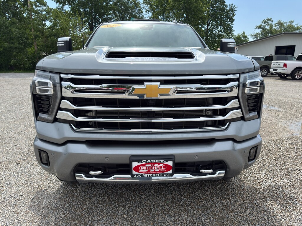 Used 2024 Chevrolet Silverado High Country Crew Cab