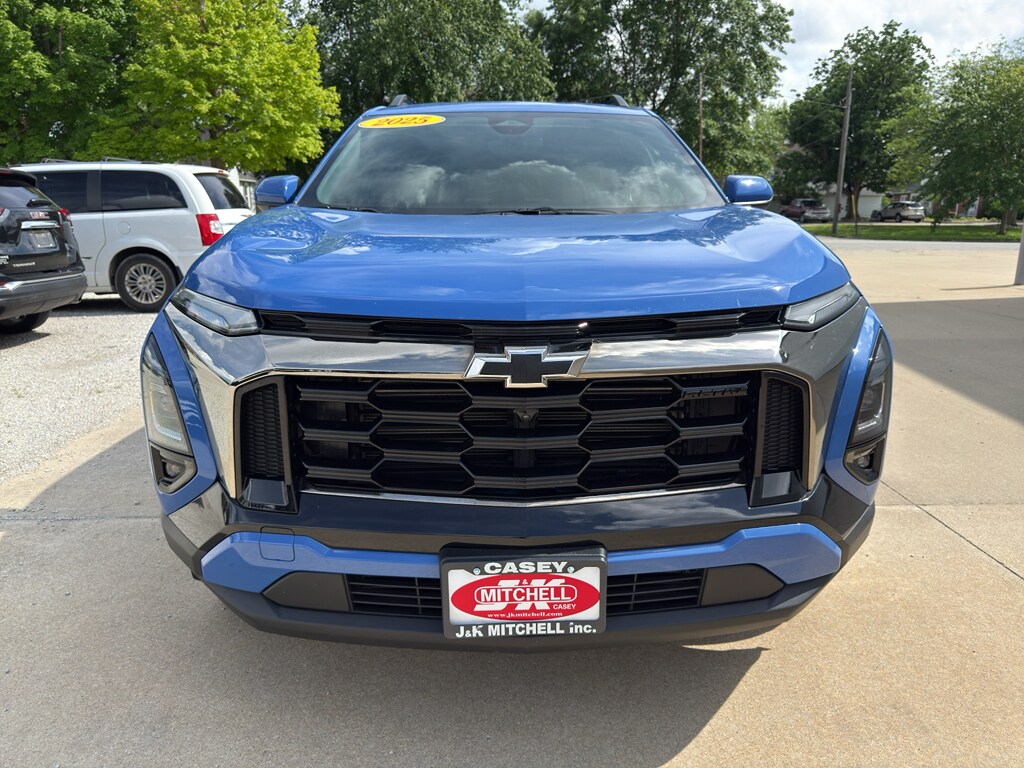 Used 2025 Chevrolet Equinox Activ Wagon