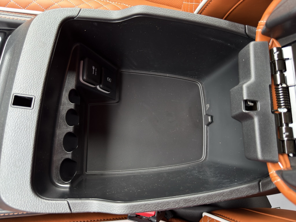 2026 Chrysler Pacifica Pinnacle - Photo 22