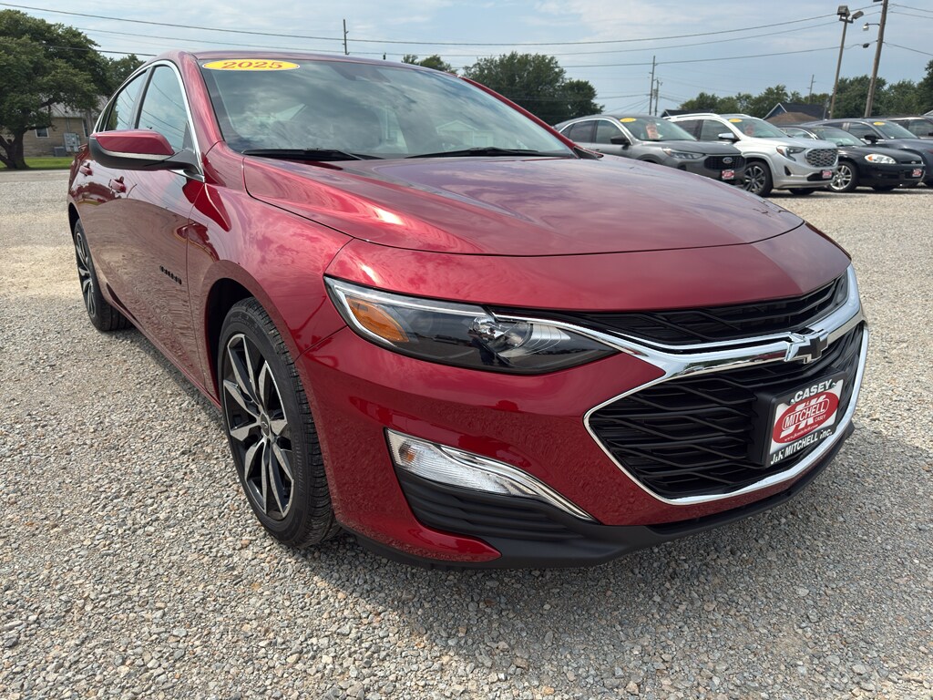 Used 2025 Chevrolet Malibu RS Sedan