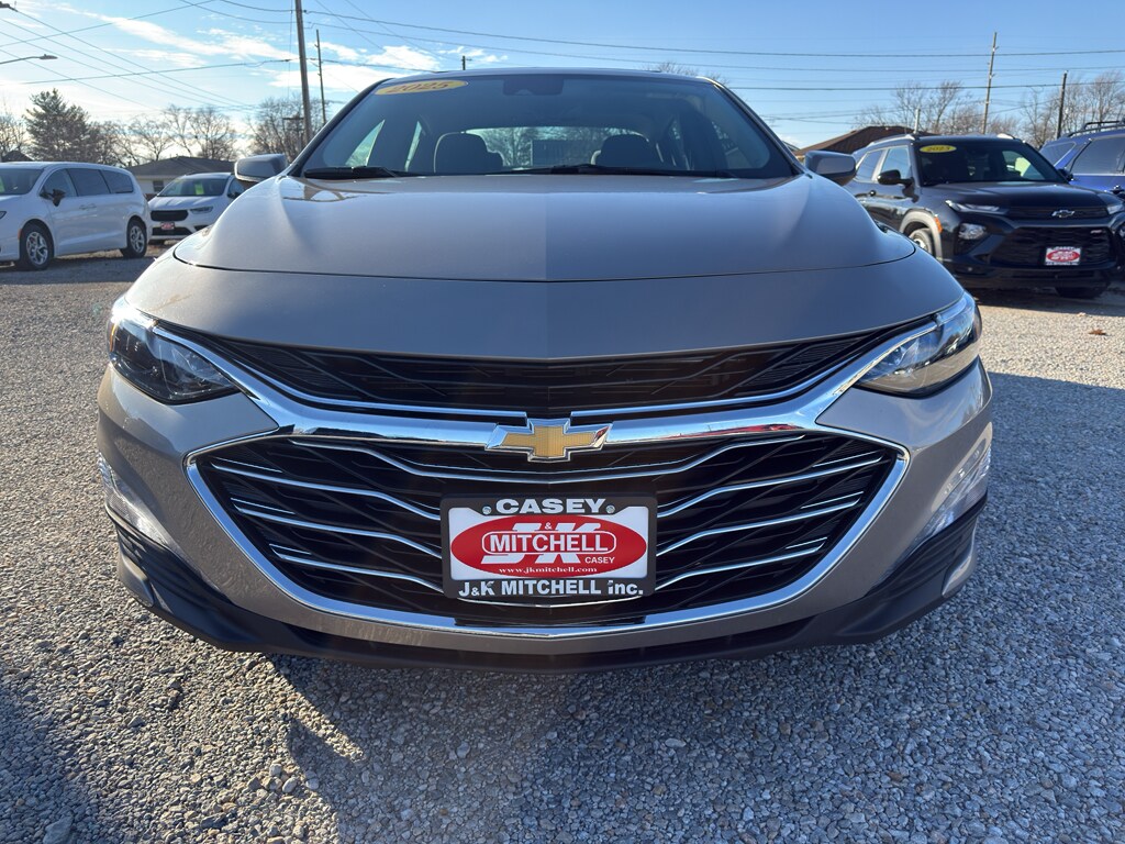 Used 2025 Chevrolet Malibu LT Sedan