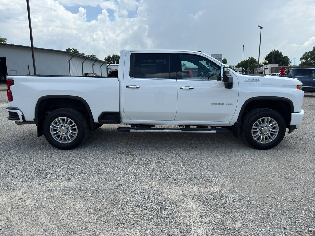 Used 2023 Chevrolet Silverado High Country Crew Cab