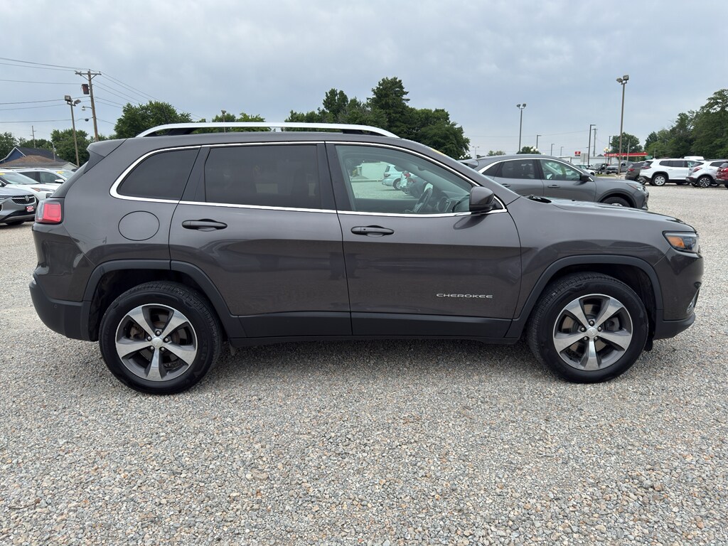 Used 2019 Jeep Cherokee Limited Sport Utility