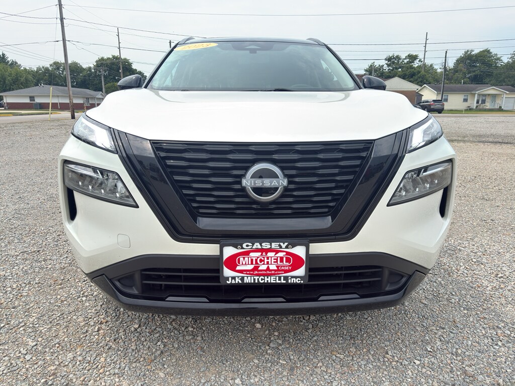 Used 2023 Nissan Rogue SV Sport Utility