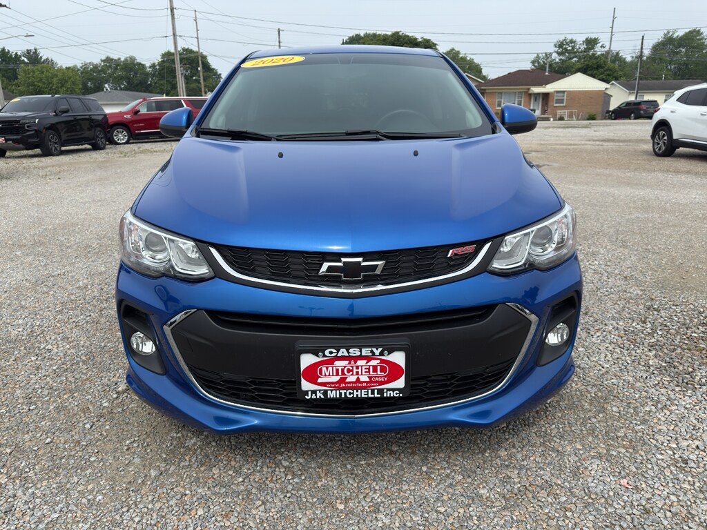 Used 2020 Chevrolet Sonic LT with VIN 1G1JD6SB2L4137652 for sale in Casey, IL