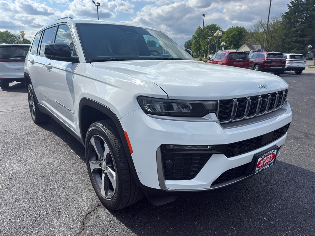 New 2026 Jeep Grand Cherokee L LIMITED 4X4 Sport Utility