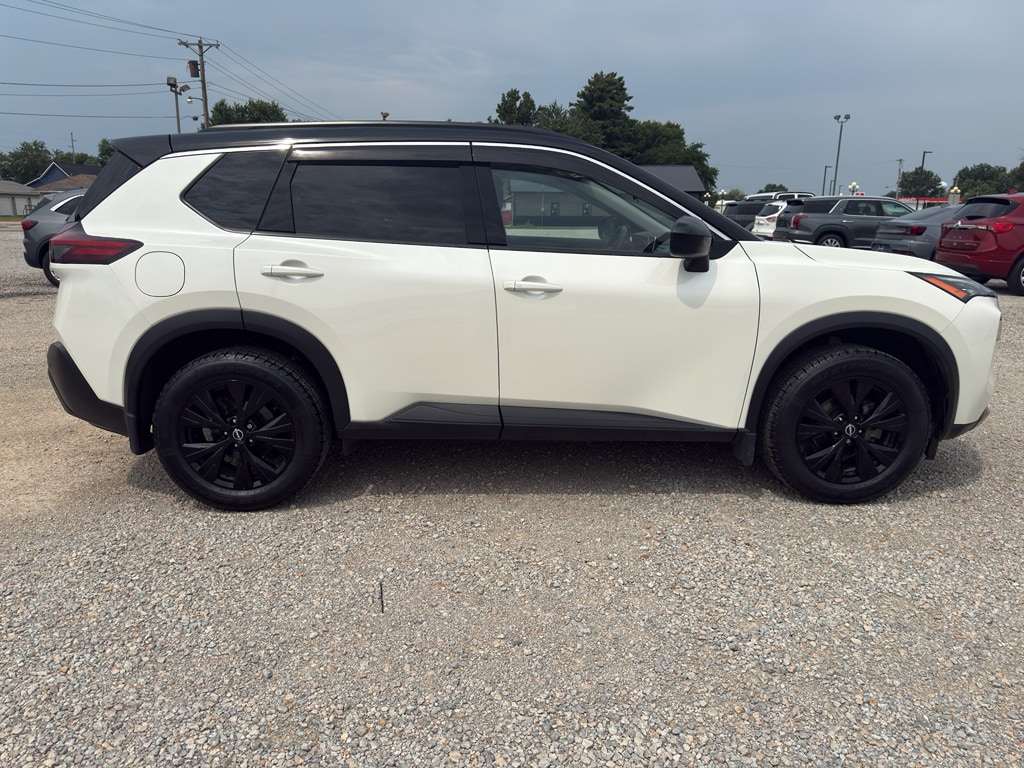 Used 2023 Nissan Rogue SV Sport Utility