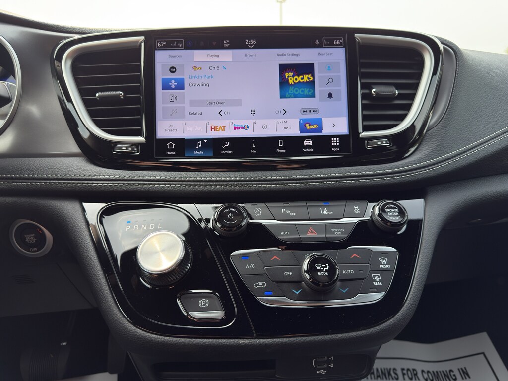 2026 Chrysler Pacifica Select - Photo 19
