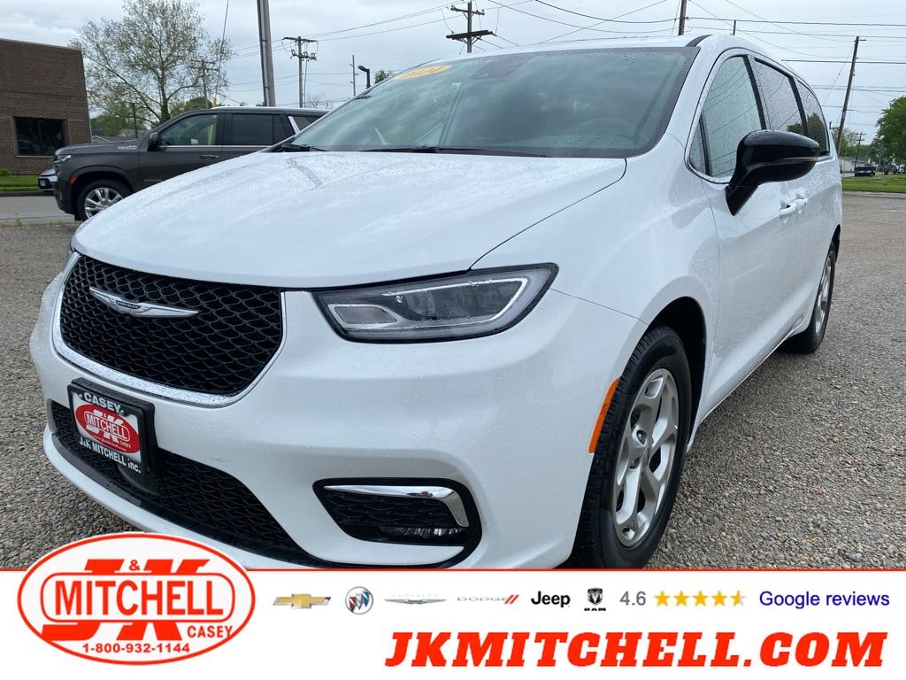 Used 2024 Chrysler Pacifica Limited Wagon