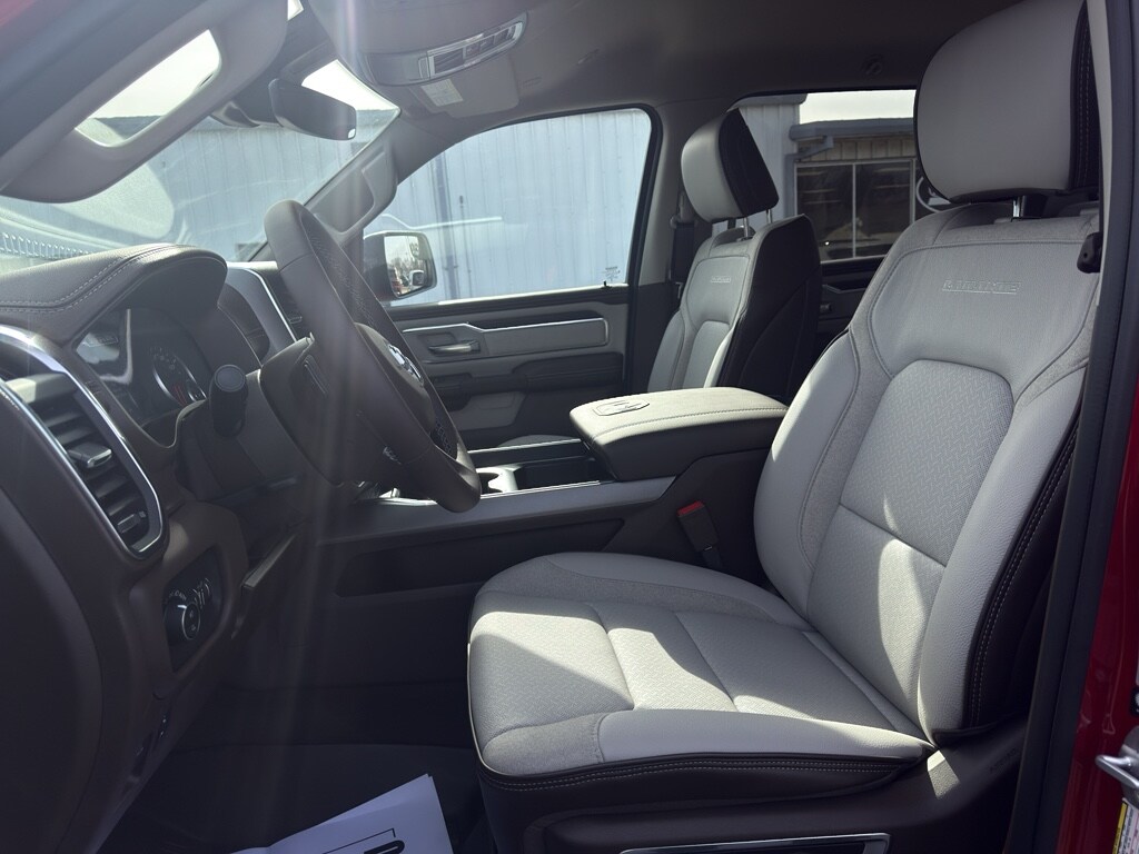 2026 RAM 1500 Laramie - Photo 10