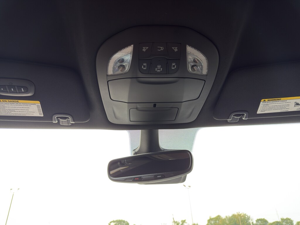 2026 Chrysler Pacifica Select - Photo 18