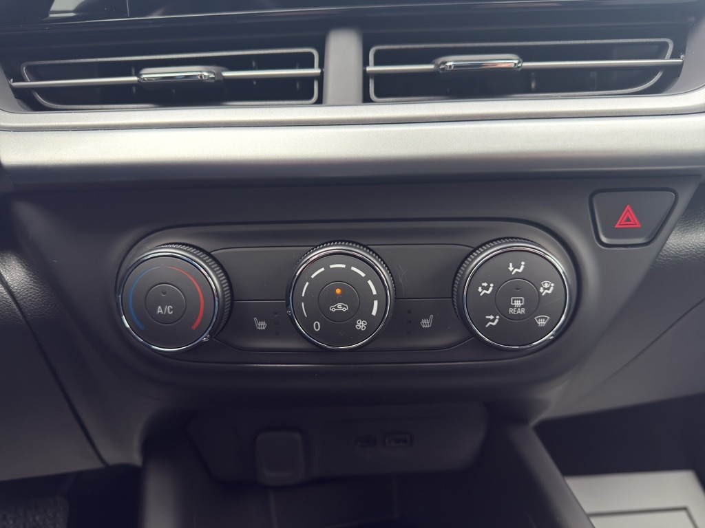 2026 Chevrolet Trax LS - Photo 20