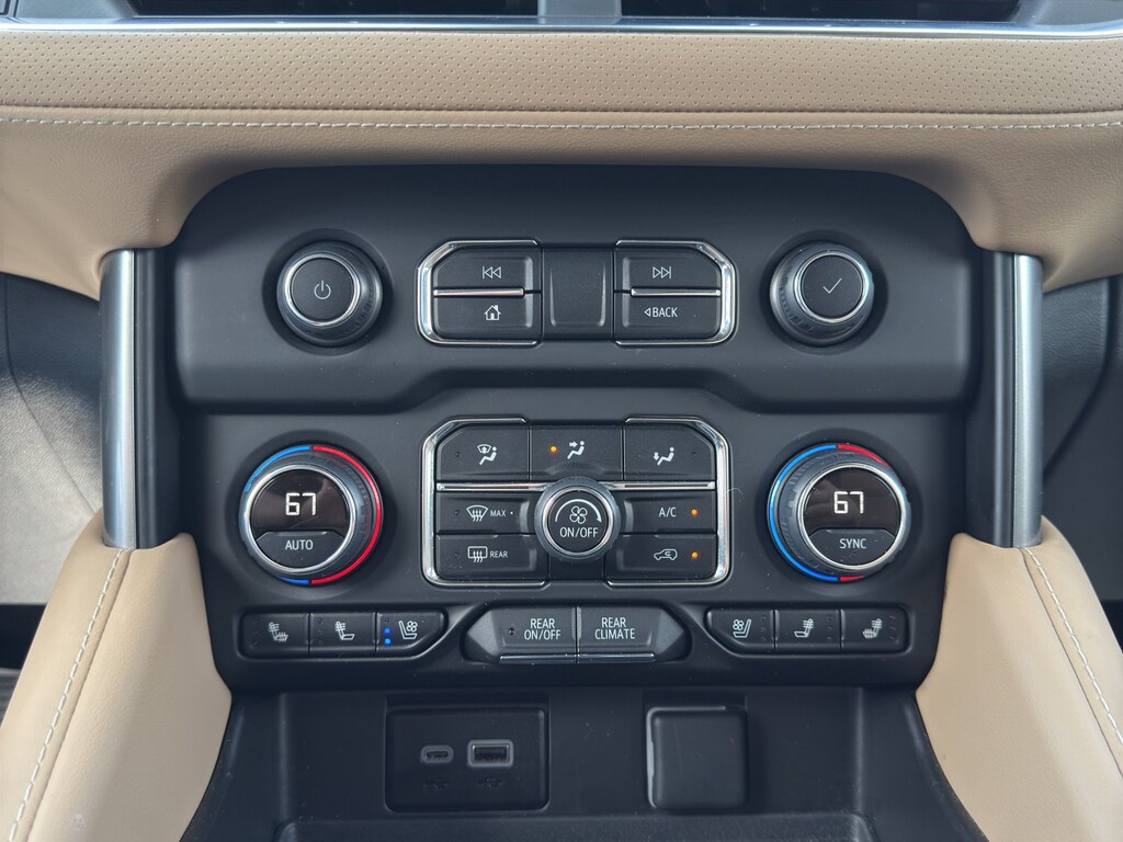 2024 Chevrolet Tahoe Premier - Photo 19