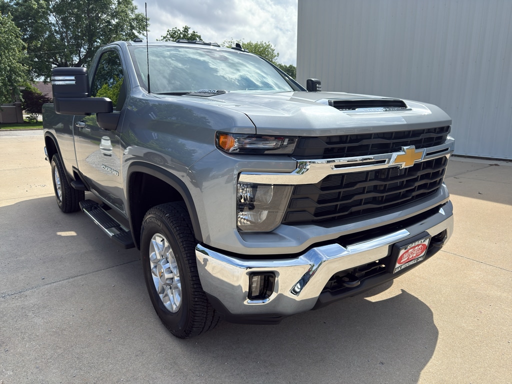 New 2026 Chevrolet Silverado 2500 HD LT Truck