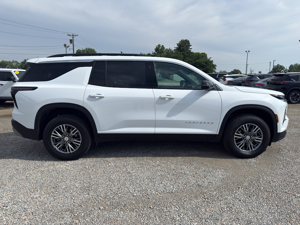 Used 2026 Chevrolet Traverse LT SUV