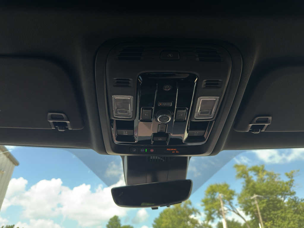 2026 Chevrolet Tahoe High Country - Photo 16