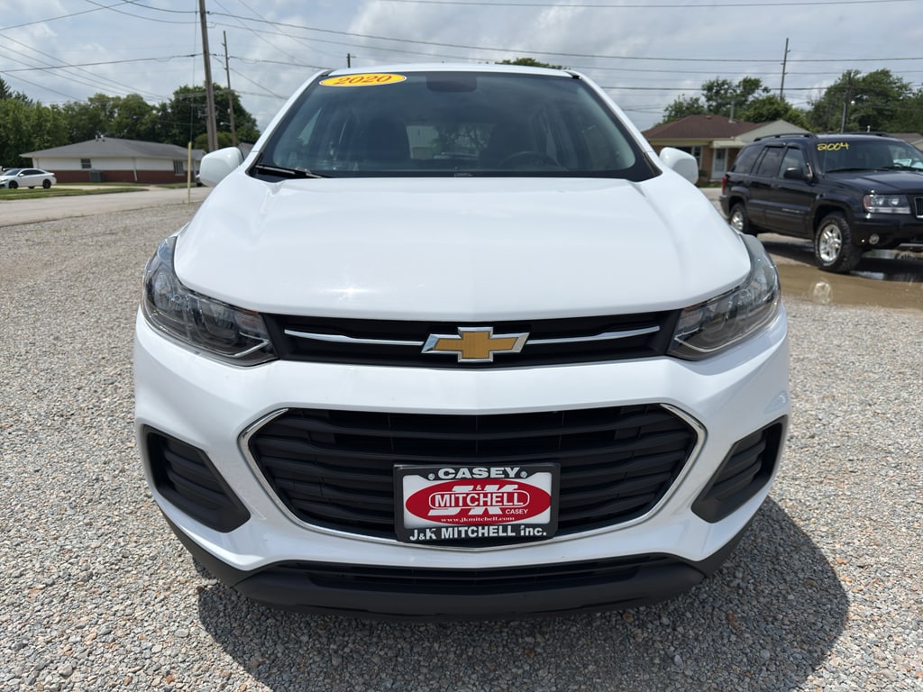 Used 2020 Chevrolet Trax LS with VIN 3GNCJKSB5LL215523 for sale in Casey, IL