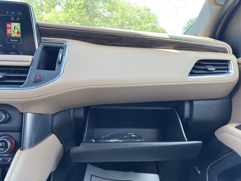 2024 Chevrolet Tahoe Premier - Photo 24