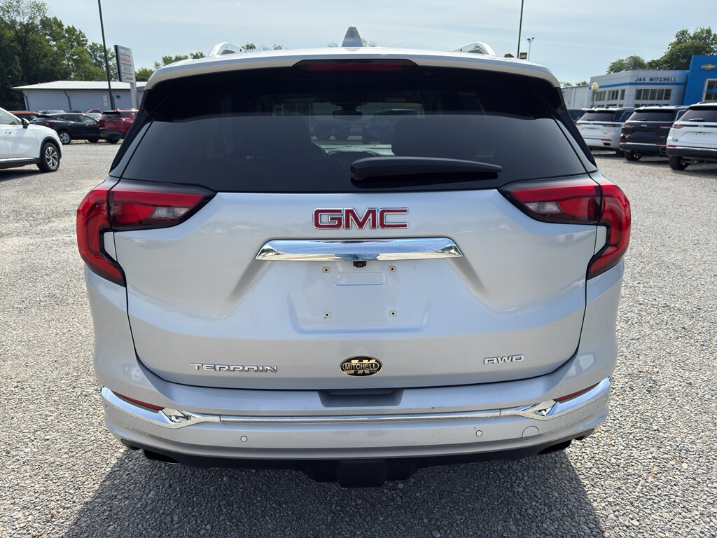 2020 GMC Terrain Denali - Photo 6