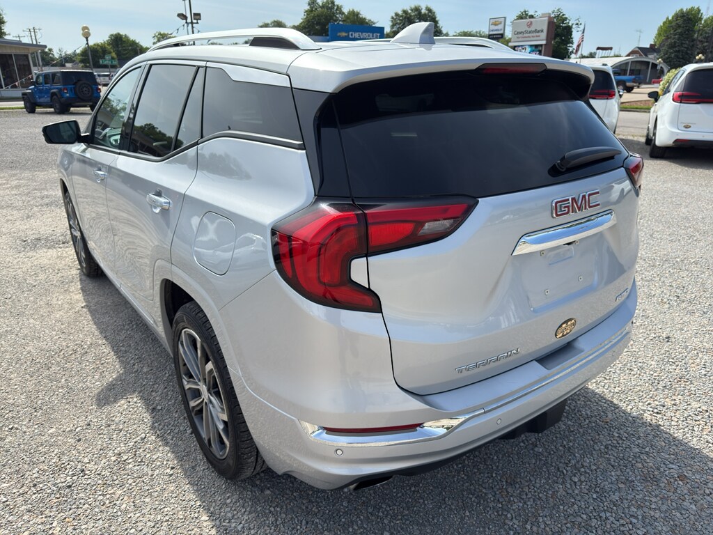 2020 GMC Terrain Denali - Photo 8