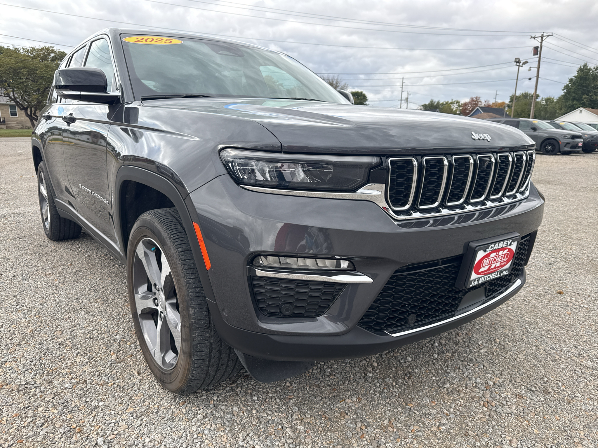 Used 2025 Jeep Grand Cherokee Limited