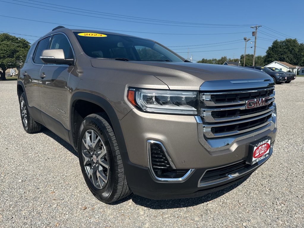 Used 2023 GMC Acadia SLT SUV