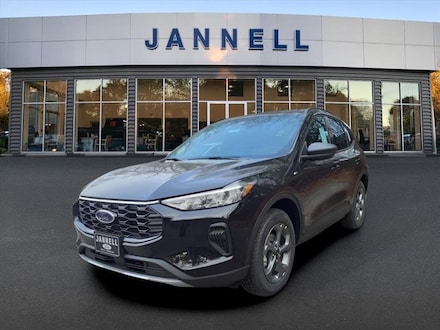 2025 Ford Escape ST-Line SUV