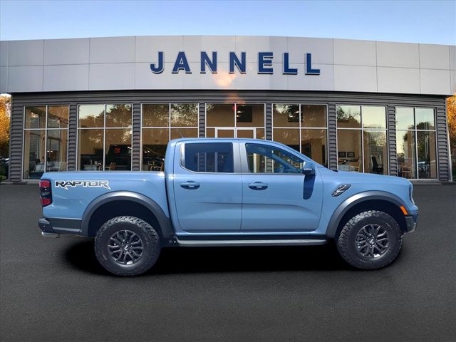 2024 Ford Ranger Raptor photo 2